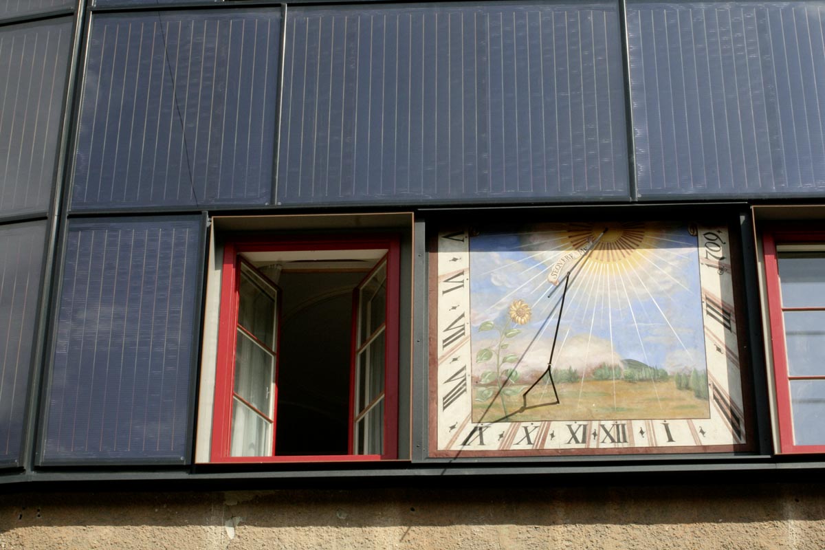 Franciscan Monastery in Graz: solar panels, window arrangement