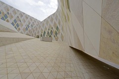 Sheikh Zayed Desert Learning Center