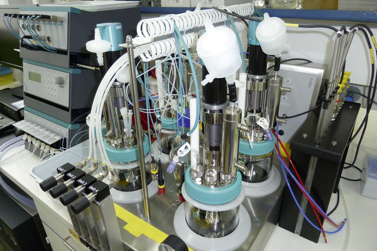 Parallel bioreactor system for lab-scale fermentation Photo: University of Natural Resources and Life Sciences, Vienna, Institute for Environmental Biotechnology