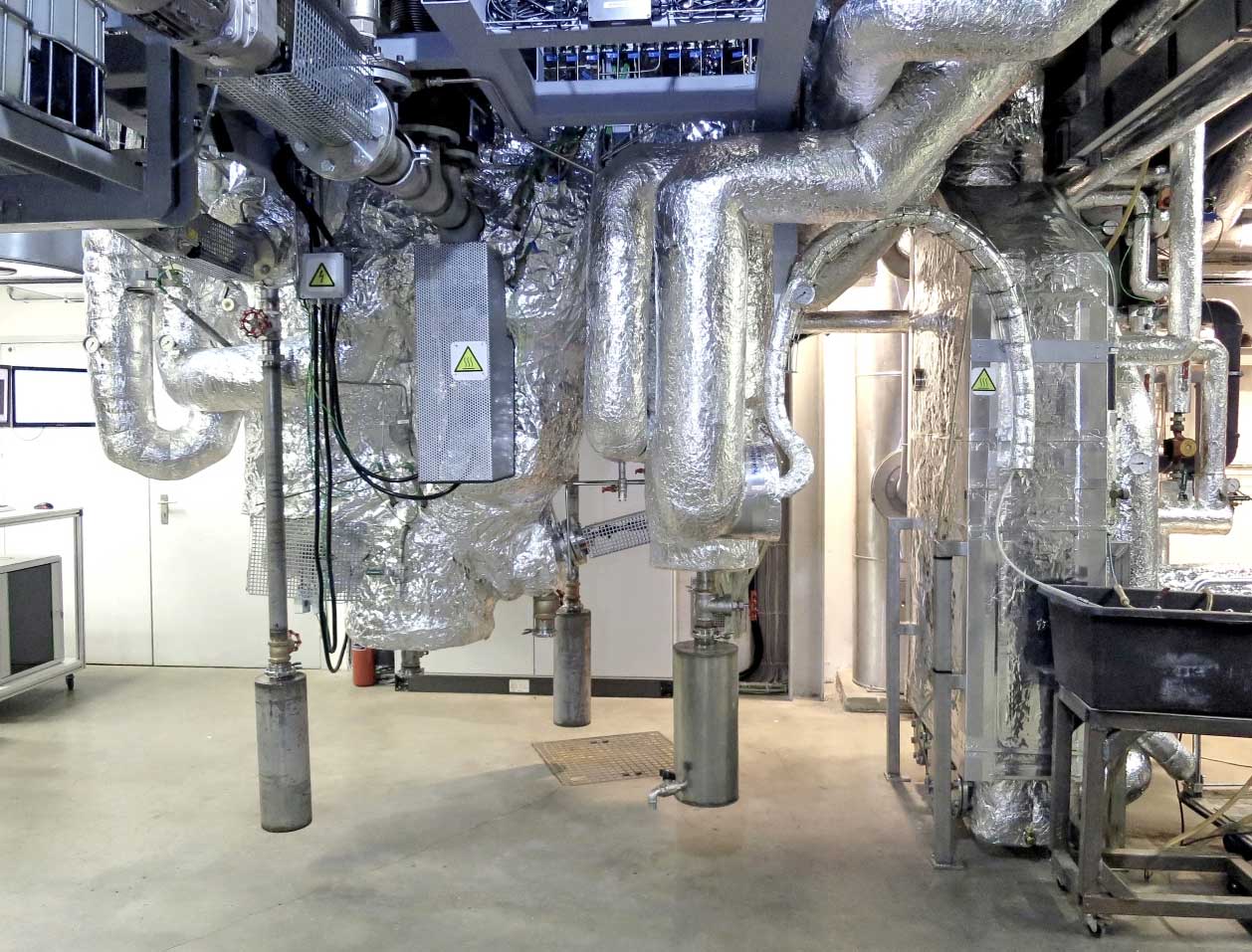 Wirbelschicht-Versuchsanlage für Chemical Looping Combustion und Biomassevergasung, Foto: TU Wien, Institut für Chemische Verfahrenstechnik und Energietechnik